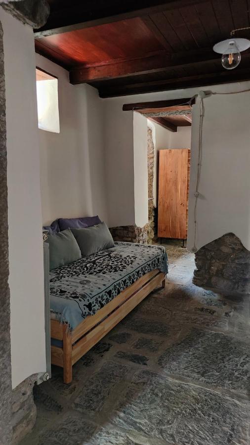 La Casa Delle Pietre Parlanti - Casa In Pietra Ai Piedi Del Parco Delle 5 Terre Bed and Breakfast Biassa Buitenkant foto